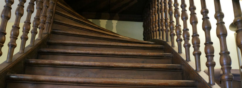 ступеньки для лестницы деревянные