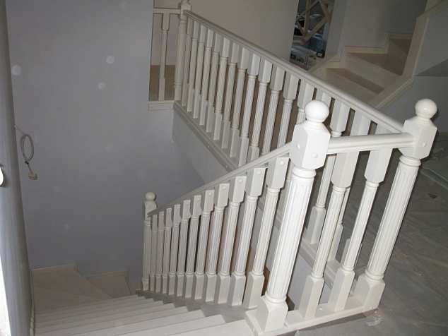 Лестницы из бука фото